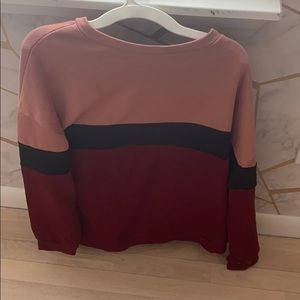 Women’s multicolor sweatshirt